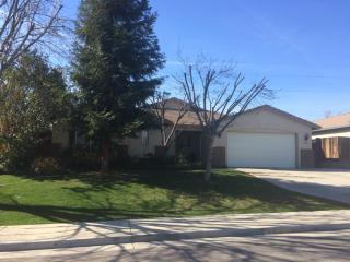 5618 Harpy Eagle Ave, Bakersfield, CA 93306-7337