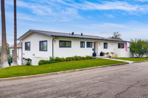 600 Anderson St, Manhattan Beach CA  90266-5934 exterior