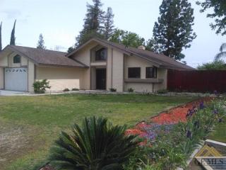 1712 Placer Ct, Bakersfield, CA 93309-3489