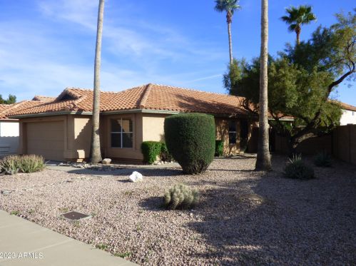 7531 Taro Ln, Glendale AZ  85308-8306 exterior