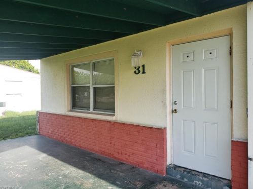 31 Andora St, Lehigh Acres, FL 33936-6824