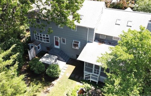 239 Rocks Rd, Norwalk CT  06851-1117 exterior