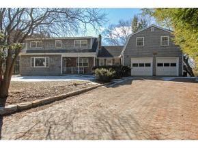 77 Clay Hill Rd, Hartland, VT 05048-9535