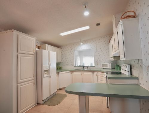 939 Wren Cir, Sebastian FL  32976-7508 exterior