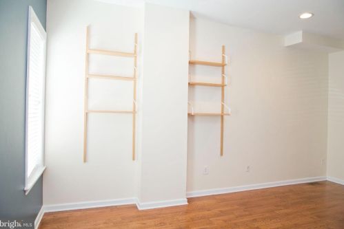 726 24 St, Philadelphia PA 19146-2540 exterior