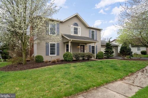 508 Schoolhouse Ln, Lees Cross Roads, PA 17257-1020