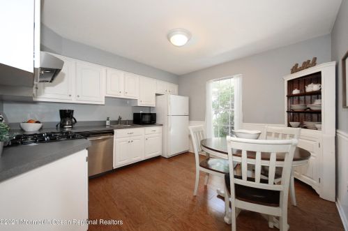 3402 James Ct, Middletown NJ  07748-3470 exterior