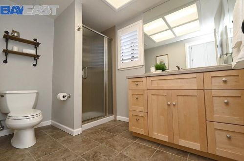 129 Ray St, Pleasanton CA  94566-6651 exterior