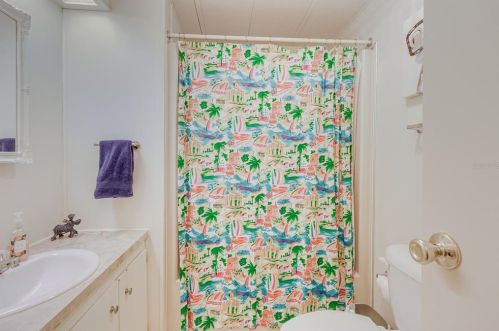 1611 Foxway Dr, Lakeland FL  33810-3017 exterior