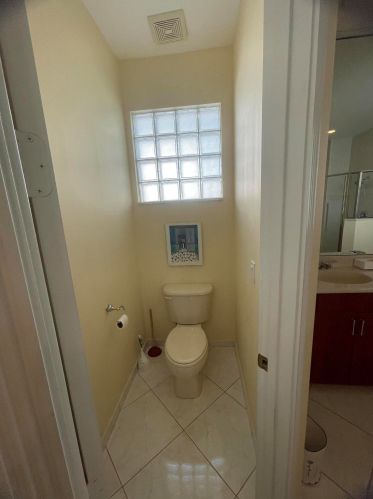 7110 Veneto Dr, Boynton Beach FL  33437-3741 exterior