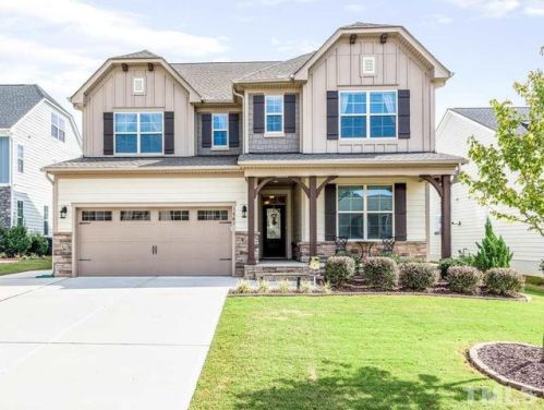 1461 Padstone Dr, Apex NC  27502-6517 exterior