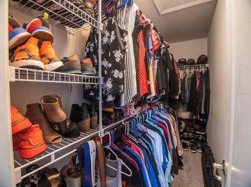 19018 Fishermans Bend Dr, Lutz FL  33558-9753 exterior