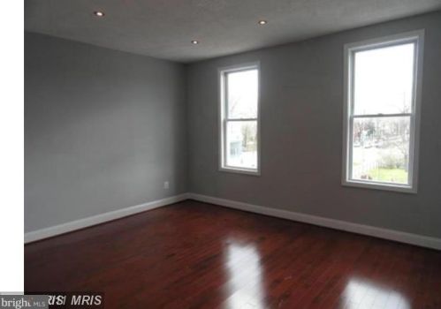 1442 Independence Ave, Washington, DC 20003-1782