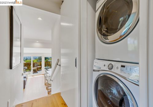2820 Alida St, Oakland CA  94602-3451 exterior