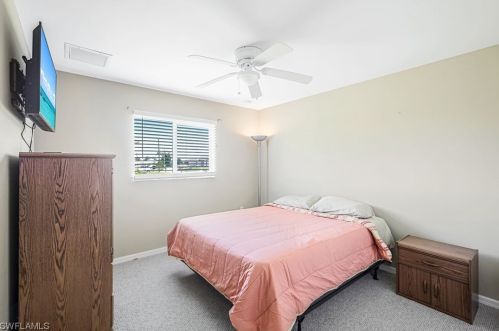 413 17th Pl, Cape Coral FL  33909-2205 exterior