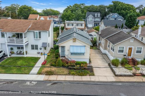 1604 Maplewood Rd, Belmar NJ 07719-3151 exterior