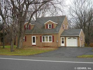 5274 Ridge Rd, Spencerport, NY 14559-1112