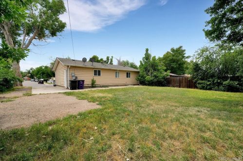13941 Randolph Pl, Denver CO 80239-3759 exterior
