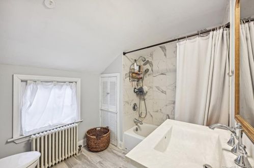 141 Cedarhurst Ln, Milford CT  06461-2721 exterior