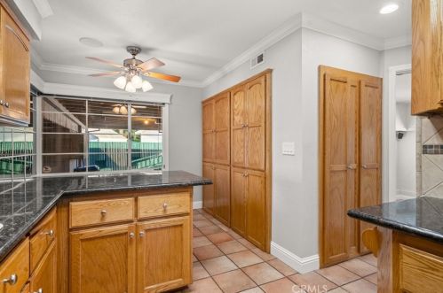 950 Karen Dr, Chico CA  95926-2819 exterior