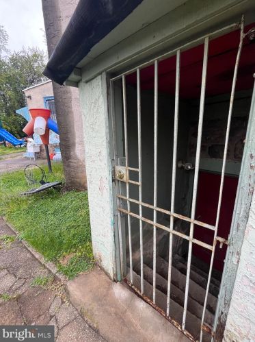 601 Chelten Ave, Philadelphia PA  19126-3825 exterior