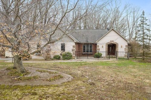103 Bearcat Dr, Sardinia, OH 45171-8141