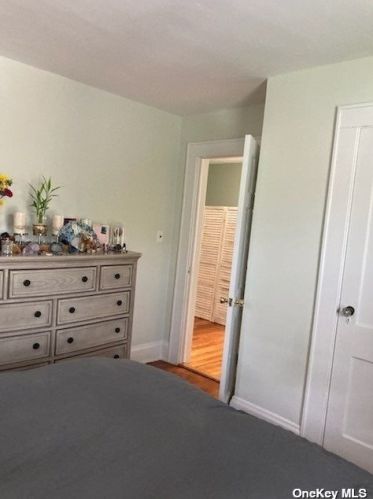 79 Cleveland Ave, Rockville Centre NY  11570-6003 exterior