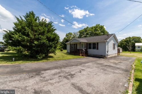 535 Branch St, Strasburg, VA 22657-2026
