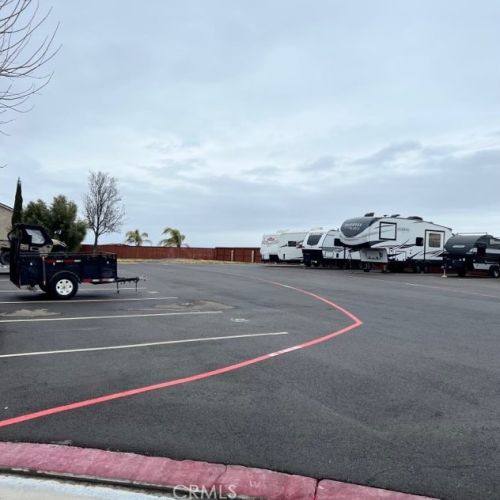 2994 La Vina Cir, Los Banos CA  93635-9497 exterior