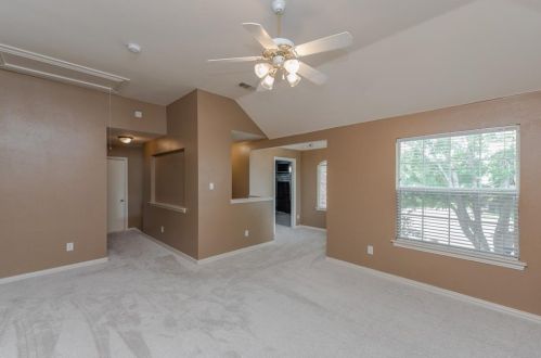 2112 Huron Cir, Denton TX  76210-2951 exterior