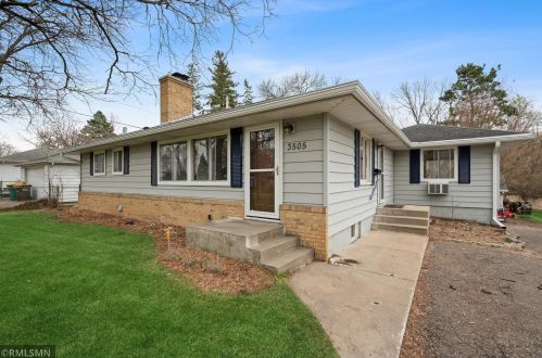 3505 Admiral Ln, Minneapolis, MN 55429-3008