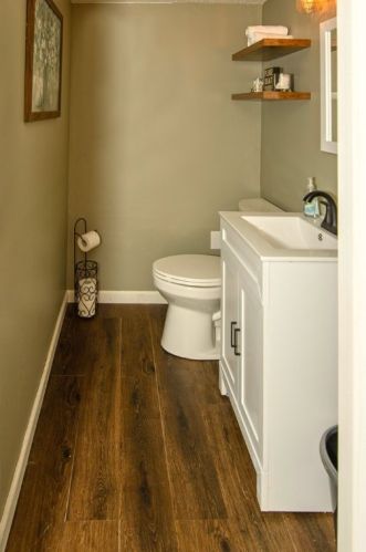 2632 Russell Dr, New Kensington PA  15068-3037 exterior