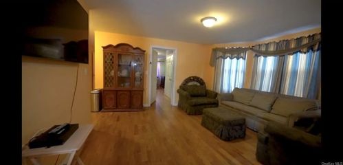 240 9th Ave, Mount Vernon, NY 10550-1105