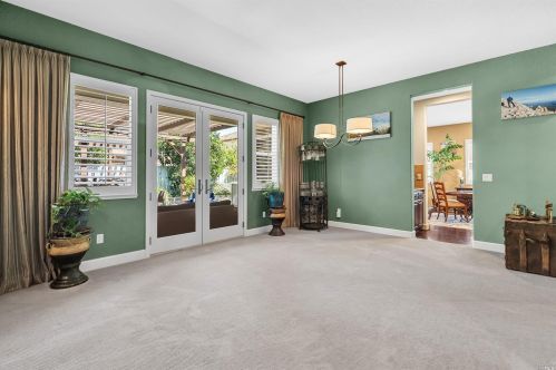 662 Canterbury Cir, Vacaville CA  95687-8225 exterior