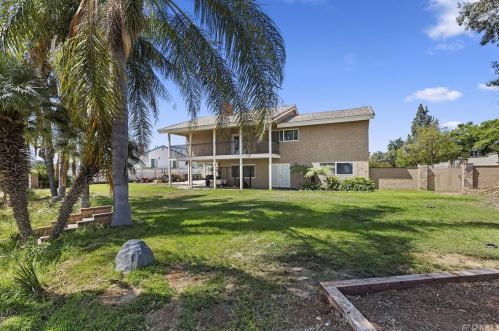 16060 Lenel Ct, Riverside CA  92504-5817 exterior