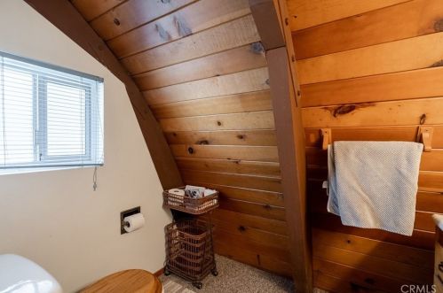 209 Gilroy Dr, Big Bear City CA  92314-9683 exterior