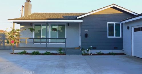 7442 Mcneil Way, Buena Park CA  90620-1746 exterior