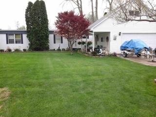119 Ems B7 Ln, Leesburg, IN 46538-8971