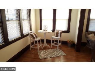 4319 James Ave, Minneapolis MN  55412-1218 exterior