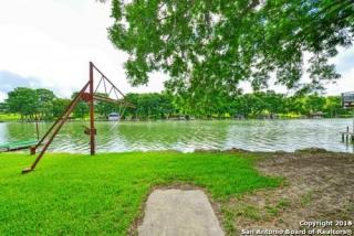 201 Lake Placid Dr, Seguin TX  78155-6621 exterior