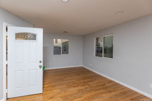 341 Haley St, Bakersfield, CA 93305-0054