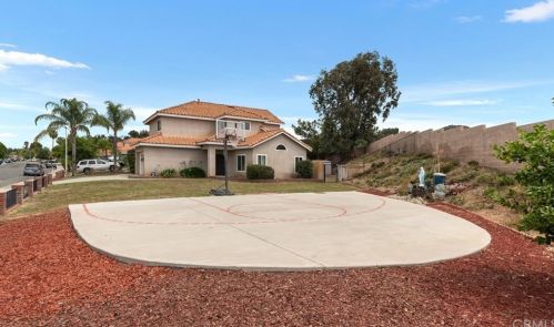 35222 Momat Ave, Wildomar, CA 92595-8007