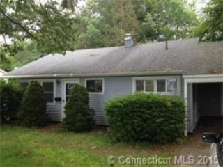 76 Kings Hwy, Groton, CT 06340-3433
