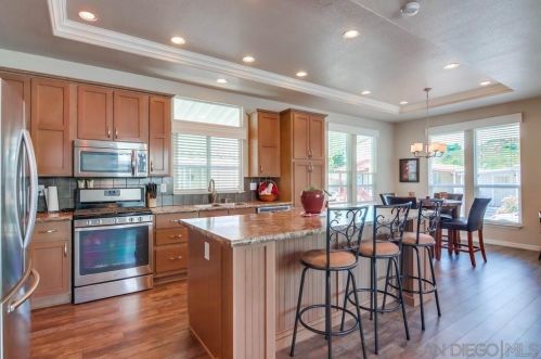 1951 52nd St, San Diego, CA 92102-5401