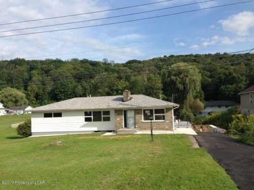 495 Carverton Rd, Pittston PA  18644-9359 exterior