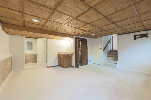 5719 Tall Oaks Dr, Milford OH  45150-2525 exterior