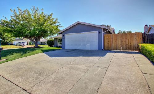 7221 Windjammer Way, Citrus Heights CA  95621-3440 exterior