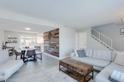 4919 Granite Reef Rd, Scottsdale AZ  85251-1726 exterior