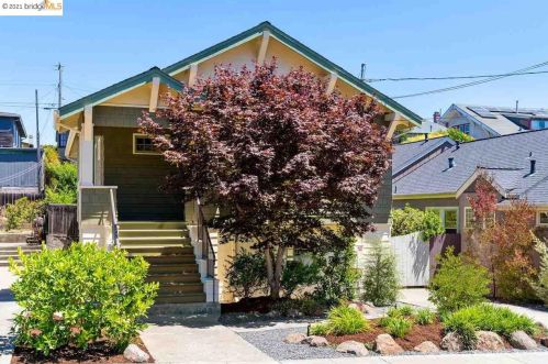 3928 La Cresta Ave, Oakland, CA 94602-1729