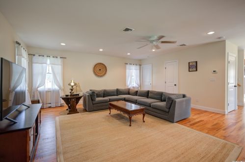 312 5th St, Elwood NY  11731-2815 exterior